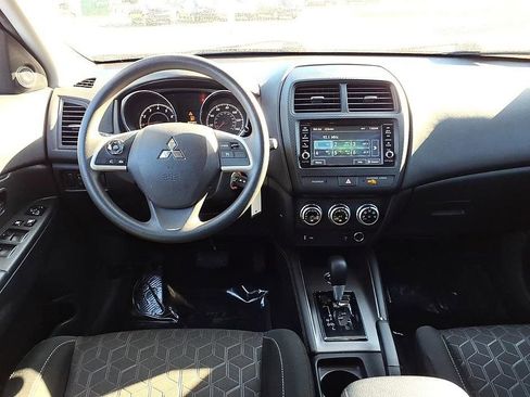 Used 2023 Mitsubishi Outlander Sport ES AWD/4WD image 18