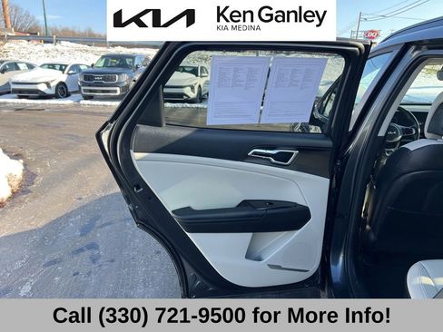 Certified 2025 Kia Sportage EX w/ Premium Package image 48