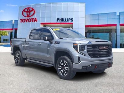 Used 2023 GMC Sierra 1500 AT4 w/ AT4 Premium Package