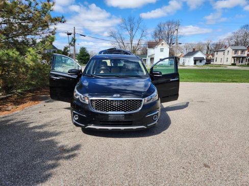 Used 2016 Kia Sedona SX Limited w/ Option Group 030 image 18