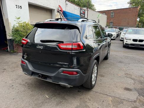 Used 2015 Jeep Cherokee Limited w/ Luxury Group AWD/4WD image 9