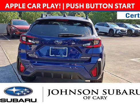 Used 2025 Subaru Crosstrek 2.5i Premium AWD/4WD image 7