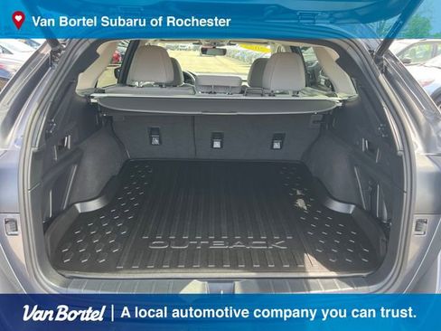 Certified 2025 Subaru Outback Premium w/ Popular Package #1 AWD/4WD image 26
