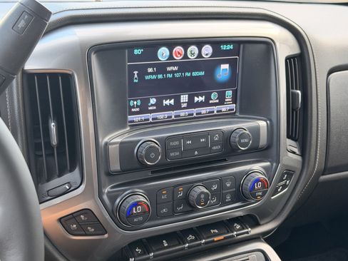 Used 2017 Chevrolet Silverado 1500 LTZ Z71 w/ LTZ Plus Package AWD/4WD image 24
