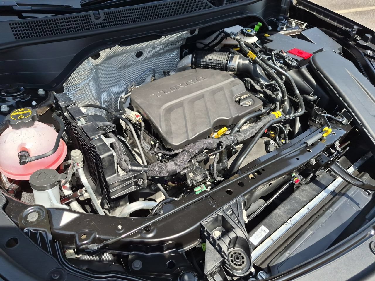 New 2026 Buick Envista Sport Touring FWD image 29