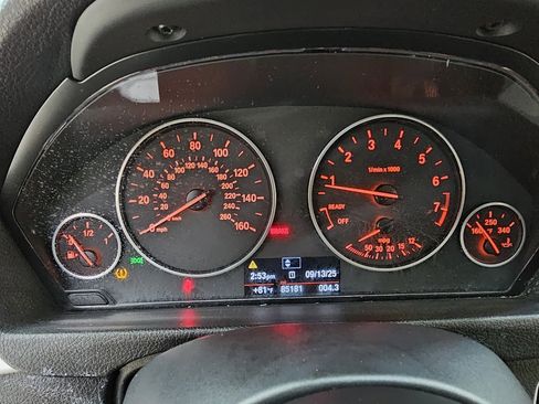 Used 2015 BMW 320i Sedan image 29