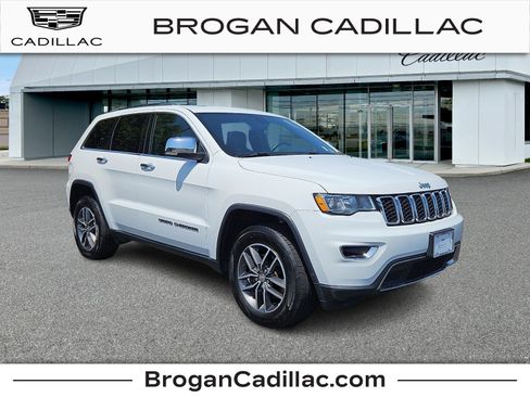 Used 2018 Jeep Grand Cherokee Limited AWD/4WD image 1