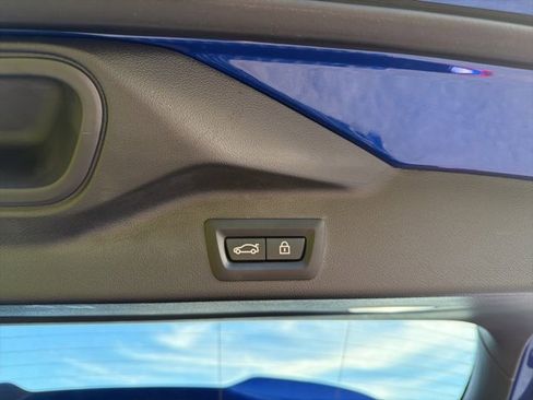 Used 2023 BMW X5 M w/ Executive Package image 32