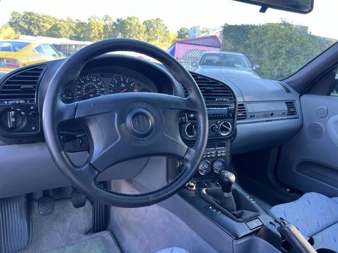 Used 1995 BMW M3 Coupe image 14