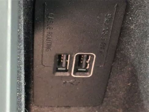 Used 2018 Volvo XC60 T6 Inscription w/ Convenience Package image 34