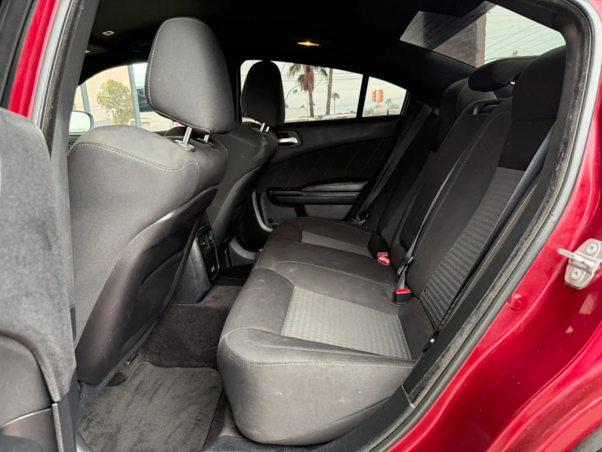 Used 2019 Dodge Charger R/T w/ Blacktop Package RWD image 42