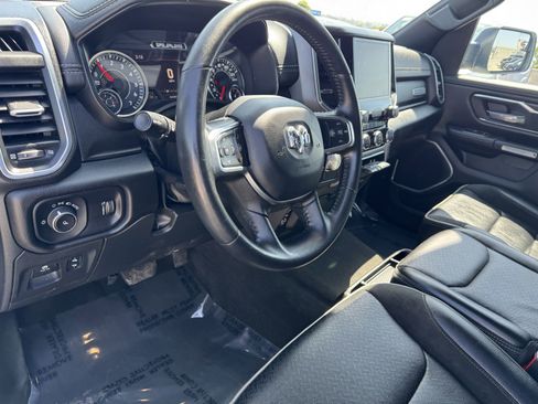Used 2023 RAM 1500 Laramie image 13