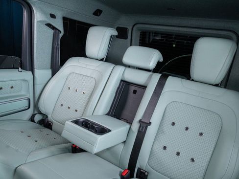 Used 2026 Mercedes-Benz G 63 AMG 4MATIC image 36