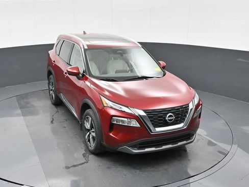 Used 2023 Nissan Rogue SL image 25