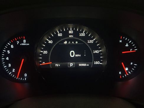 Used 2017 Kia Sorento EX w/ EX Premium Package AWD/4WD image 23