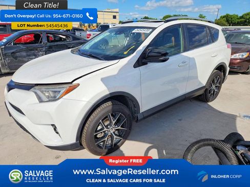 Used 2017 Toyota RAV4 SE w/ Power Special Value Package FWD image 1