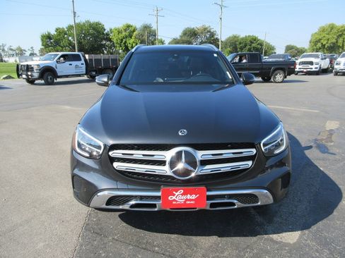 Used 2021 Mercedes-Benz GLC 300 4MATIC image 13
