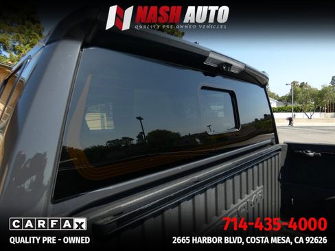 Used 2025 Toyota Tacoma Limited AWD/4WD image 13
