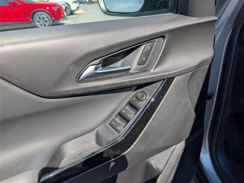 New 2026 Chevrolet Equinox LT w/ Safety and Technology Package FWD image 16