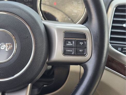 Used 2013 Jeep Grand Cherokee Limited RWD image 28