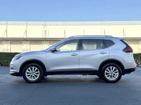 Used 2020 Nissan Rogue SV AWD/4WD image 7