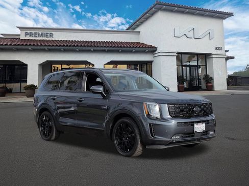 Used 2021 Kia Telluride SX w/ SX Prestige Package AWD/4WD image 2
