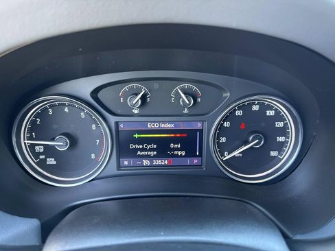 Used 2021 Buick Enclave Essence w/ Sport Touring Edition image 28