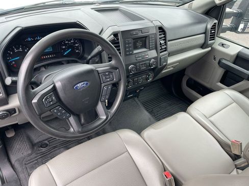Used 2017 Ford F350 XL w/ Power Equipment Group image 10