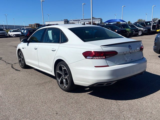 Used 2020 Volkswagen Passat 2.0T R-Line FWD image 7