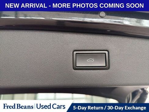 Used 2020 Volkswagen Tiguan SEL image 9
