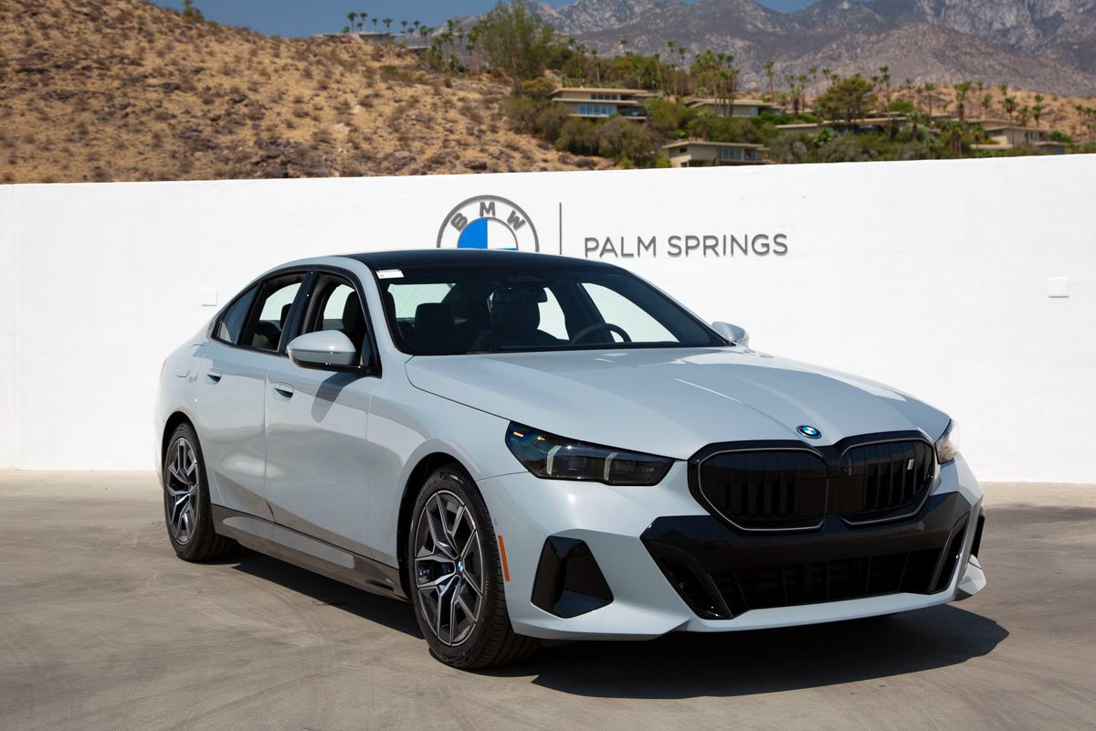 Used 2026 BMW i5 eDrive40 w/ Executive Package AWD/4WD image 8