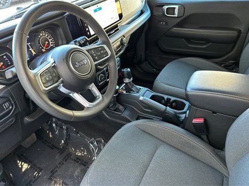Certified 2024 Jeep Wrangler Sahara image 2