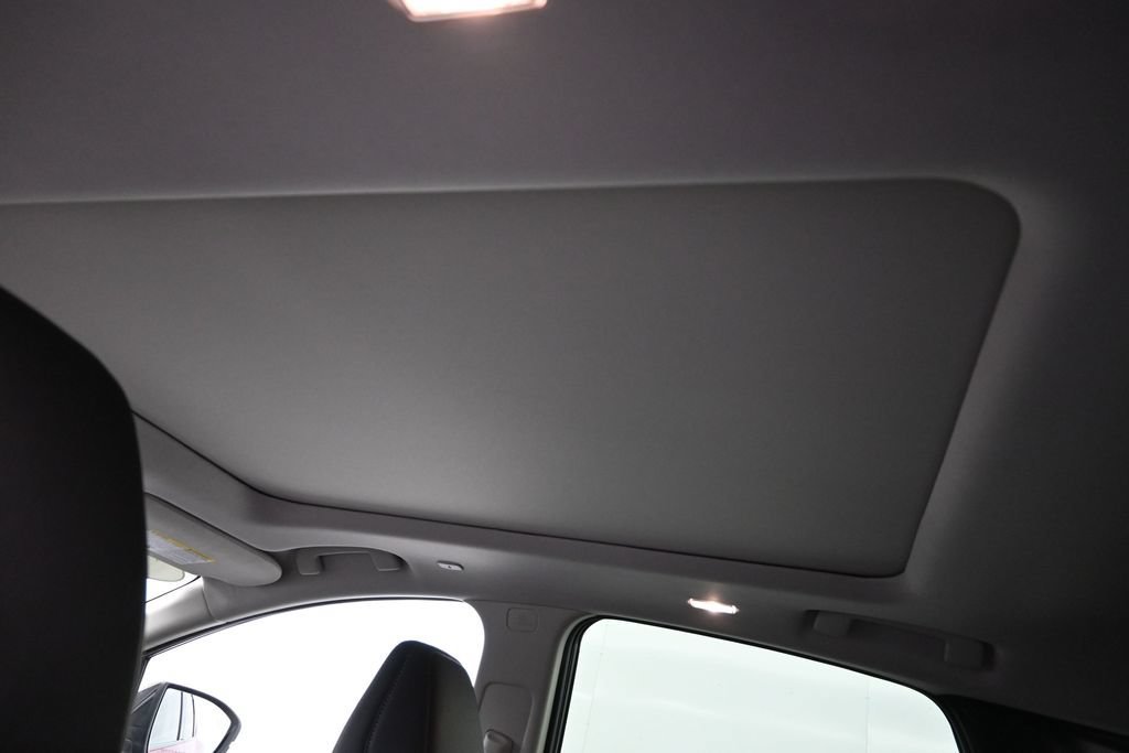 Used 2025 Nissan Murano SL AWD/4WD image 13