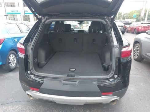 Used 2021 Chevrolet Blazer LT w/ Redline Edition FWD image 7