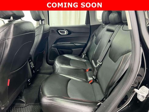 Certified 2022 Jeep Compass Trailhawk w/ Sun and Sound Group AWD/4WD image 11
