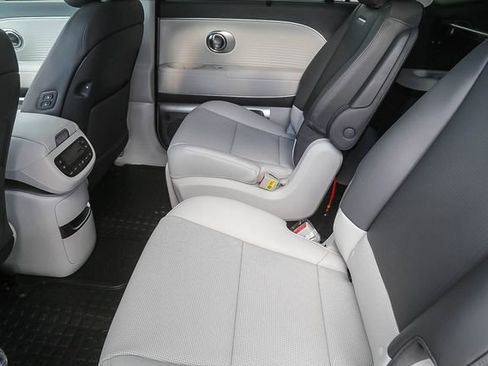 New 2026 Hyundai Ioniq 9 Limited image 22