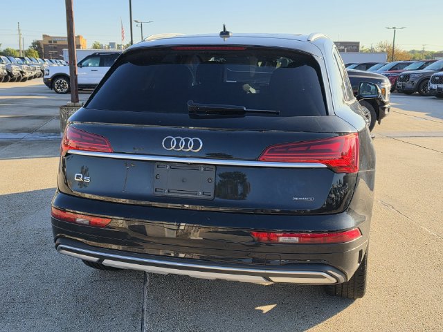 Used 2024 Audi Q5 2.0T Premium Plus w/ Premium Plus Package AWD/4WD image 3