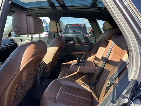 Used 2020 Audi Q5 2.0T Premium Plus w/ Premium Plus Package image 10