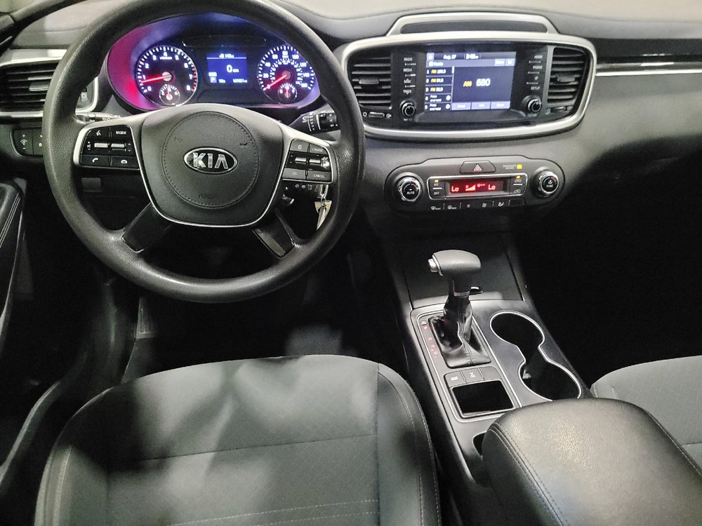 Used 2019 Kia Sorento AWD V6 image 22