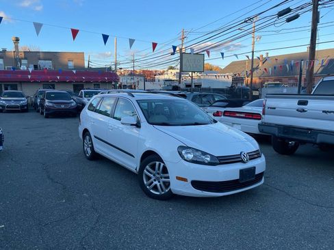 Used 2010 Volkswagen Jetta TDI image 4