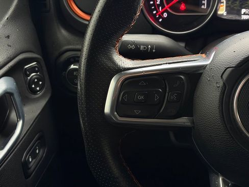 Used 2021 Jeep Gladiator Mojave image 15