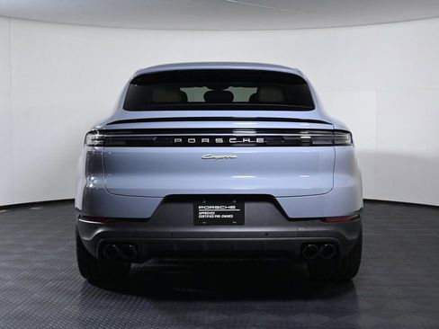 Used 2026 Porsche Cayenne E-Hybrid Coupe image 6