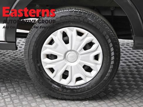 Used 2023 Ford Transit 350 XLT RWD image 8