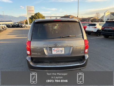 Used 2020 Dodge Grand Caravan SXT image 12