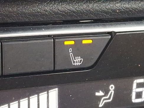 Used 2025 Nissan Sentra SR image 26