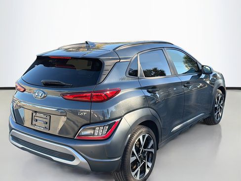 Used 2022 Hyundai Kona Limited image 3