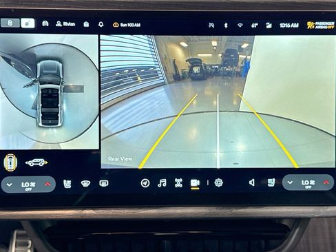 Used 2022 Rivian R1S Launch Edition image 13