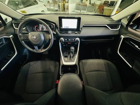 Used 2024 Toyota RAV4 XLE image 24