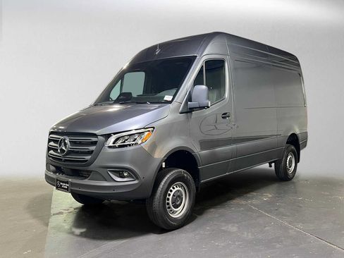 Used 2026 Mercedes-Benz Sprinter 2500 image 7