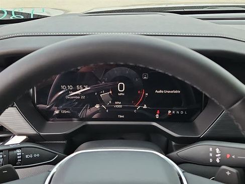 New 2026 GMC Acadia Elevation image 15